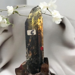 Citrine fumée sur socle en bois taillé sur mesure – Pièce unique